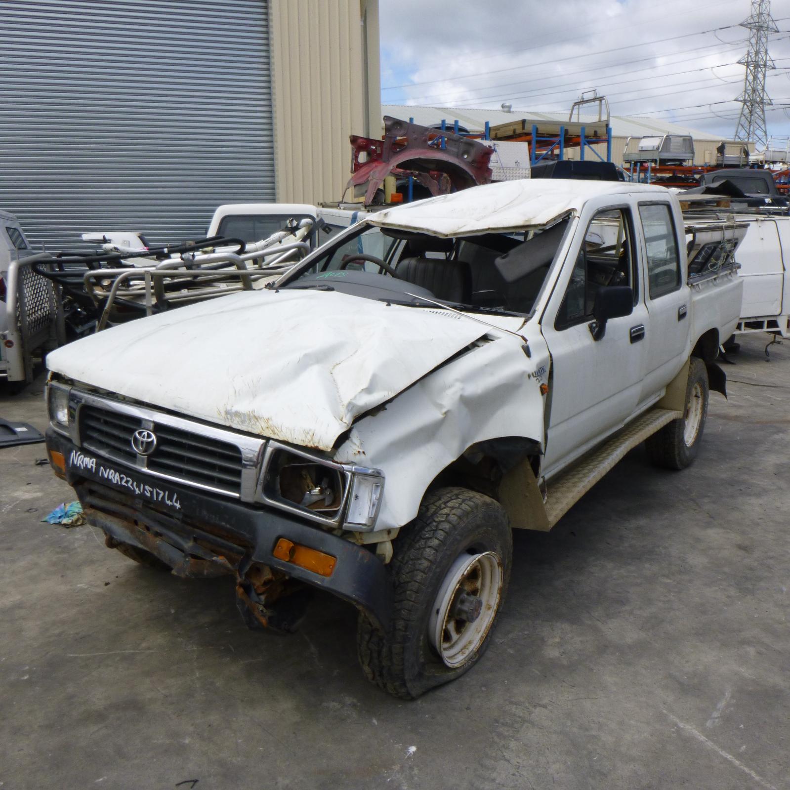 View Auto part Brake Booster Toyota Hilux 1996