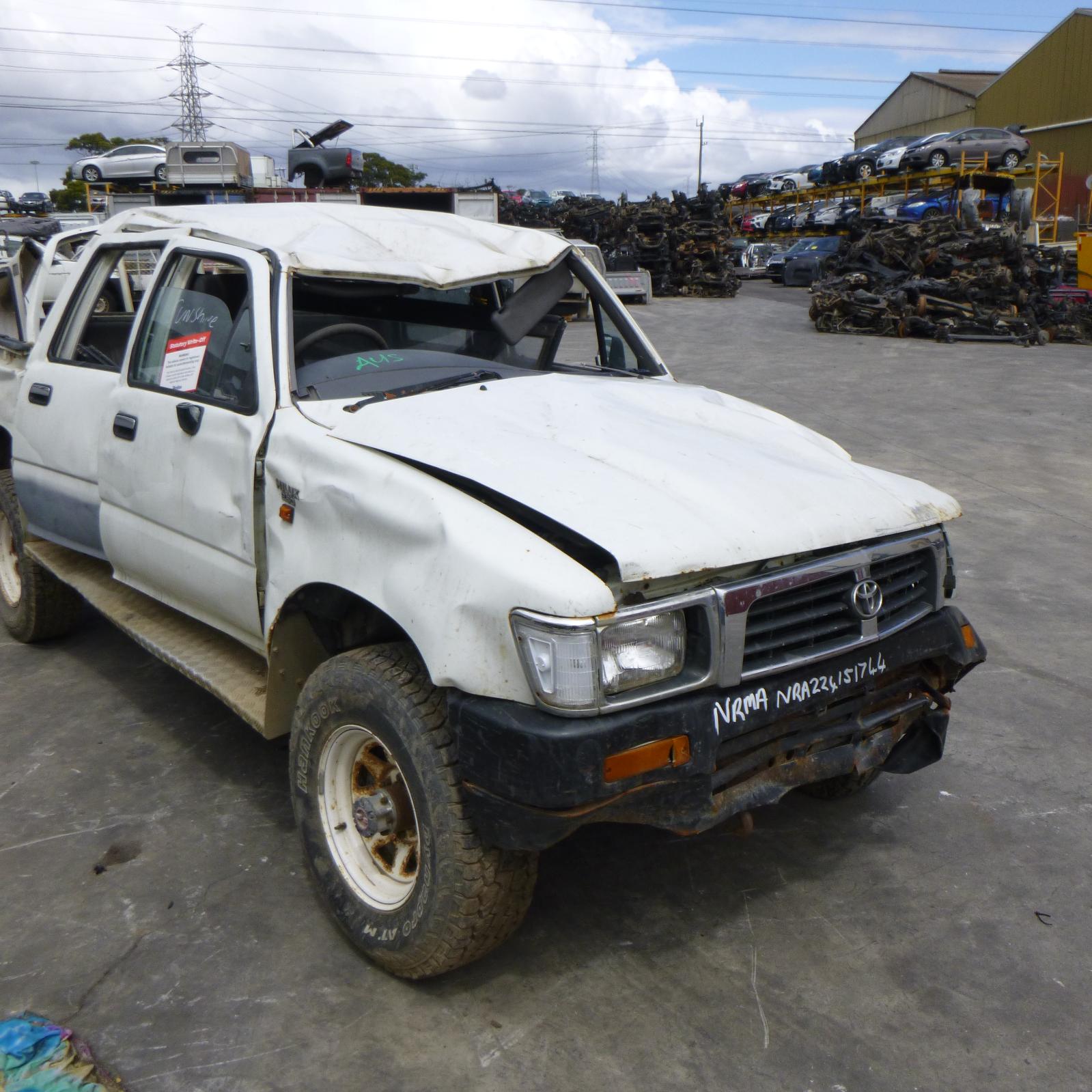 View Auto part Brake Booster Toyota Hilux 1996