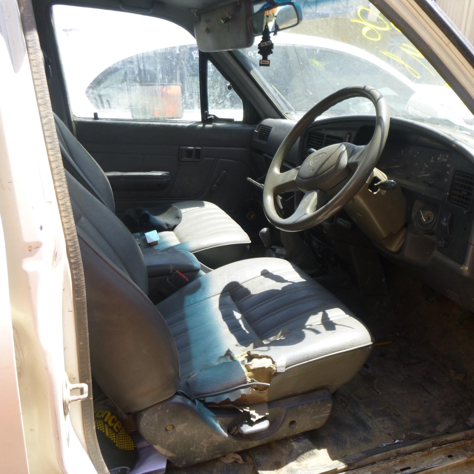 View Auto part Interior Mirror Toyota Hilux 1996