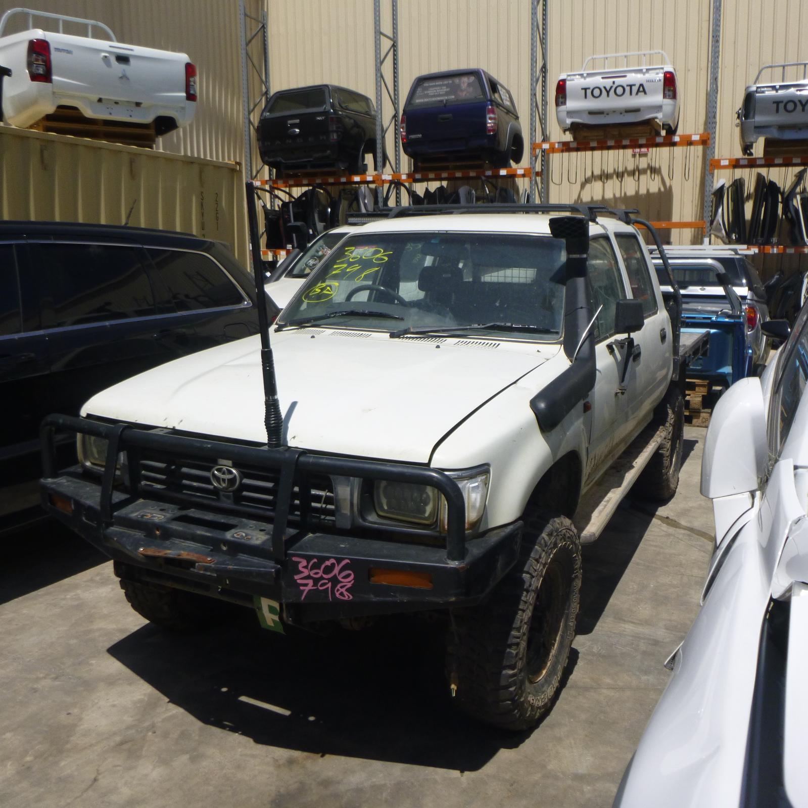 View Auto part Interior Mirror Toyota Hilux 1996