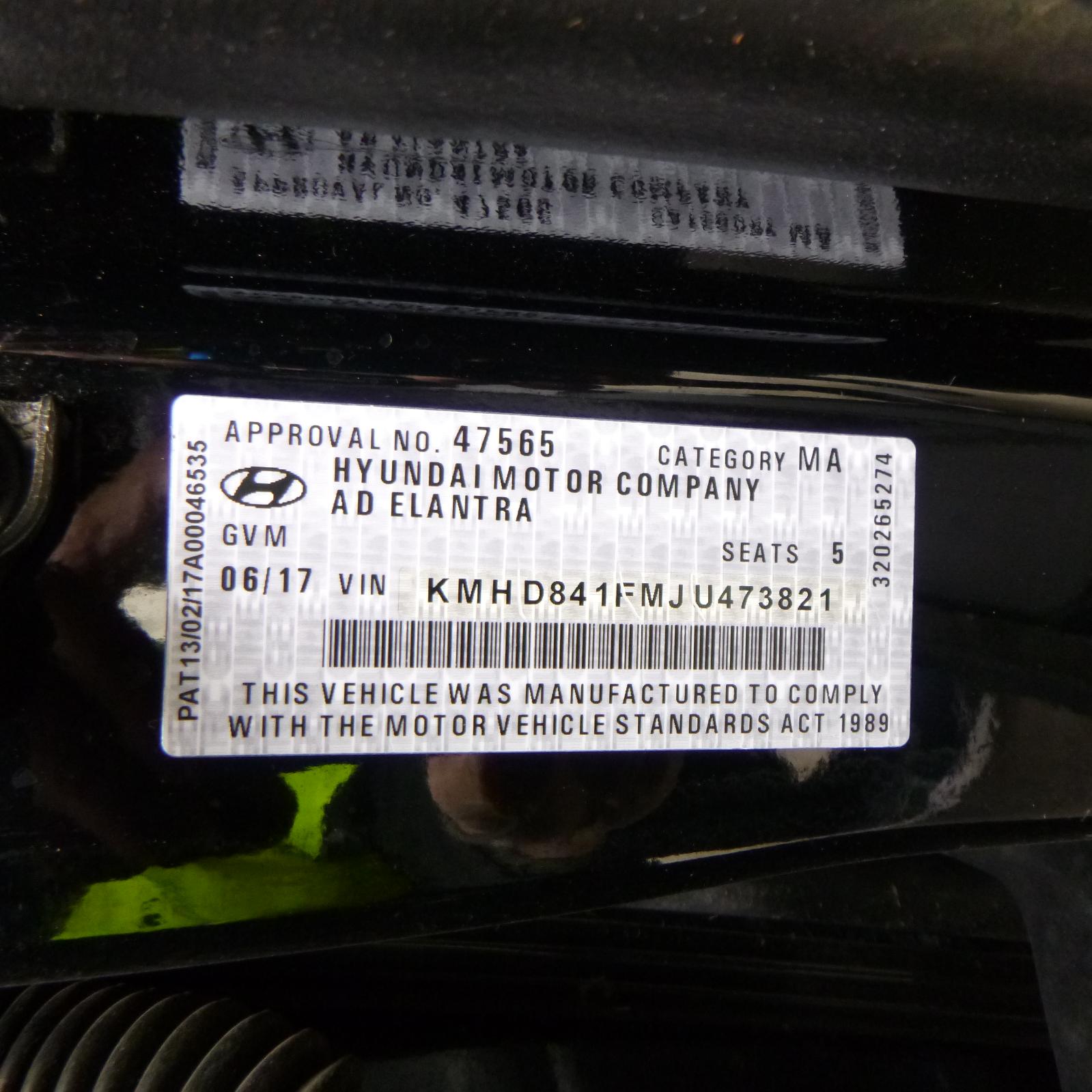 View Auto part Grille Hyundai Elantra 2017