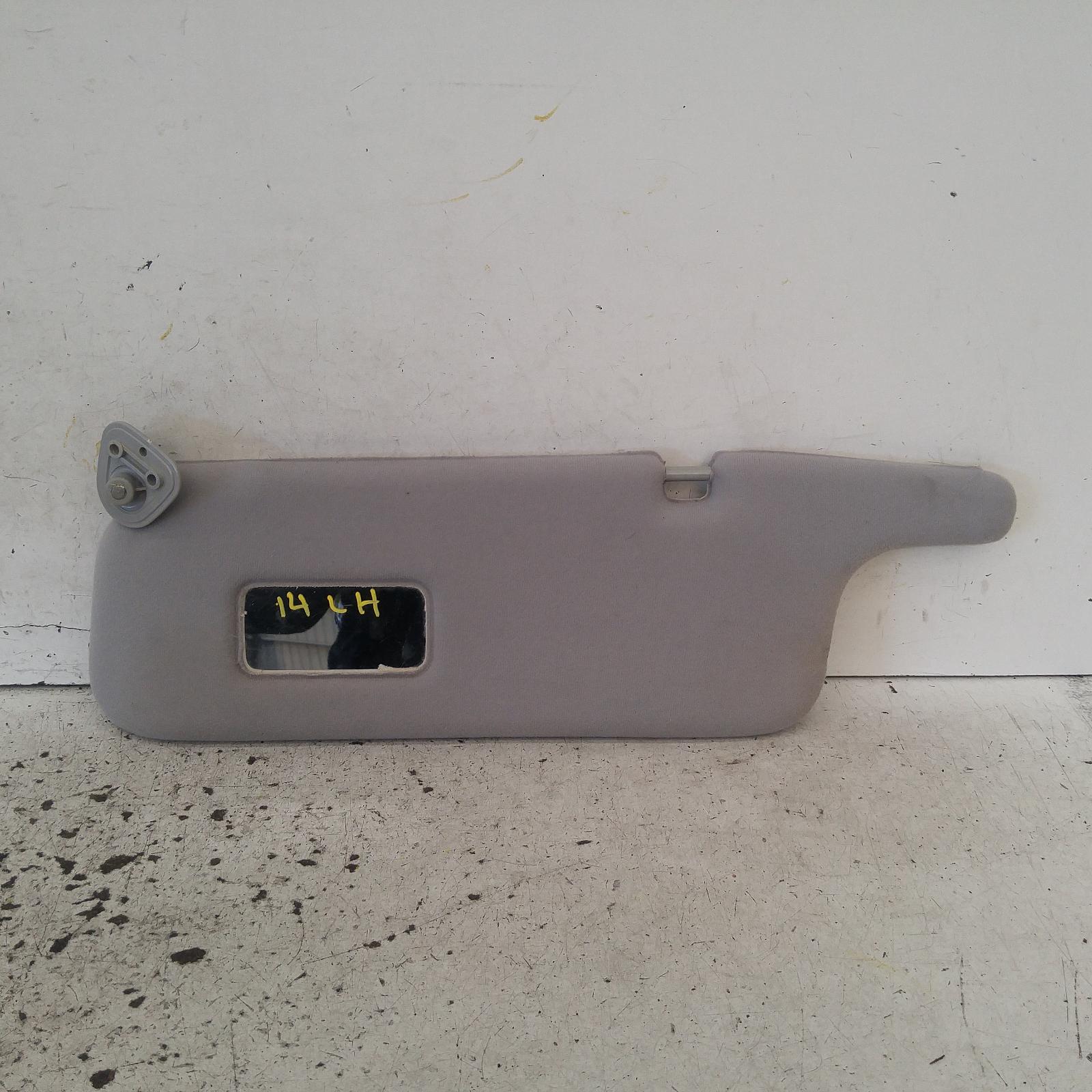 View Auto part Sunvisor Toyota Camry 1996