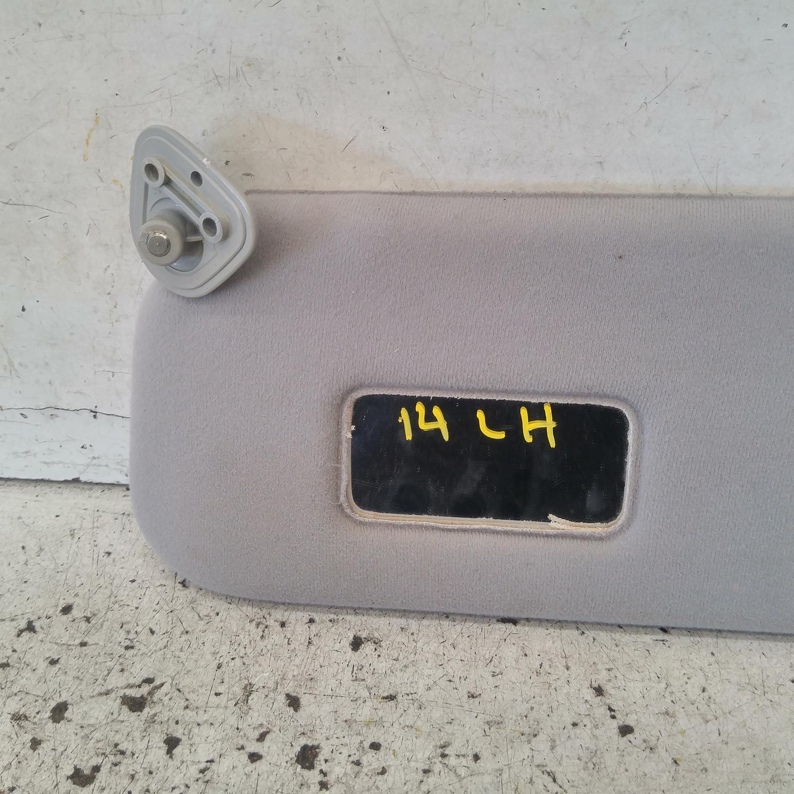 View Auto part Sunvisor Toyota Camry 1996