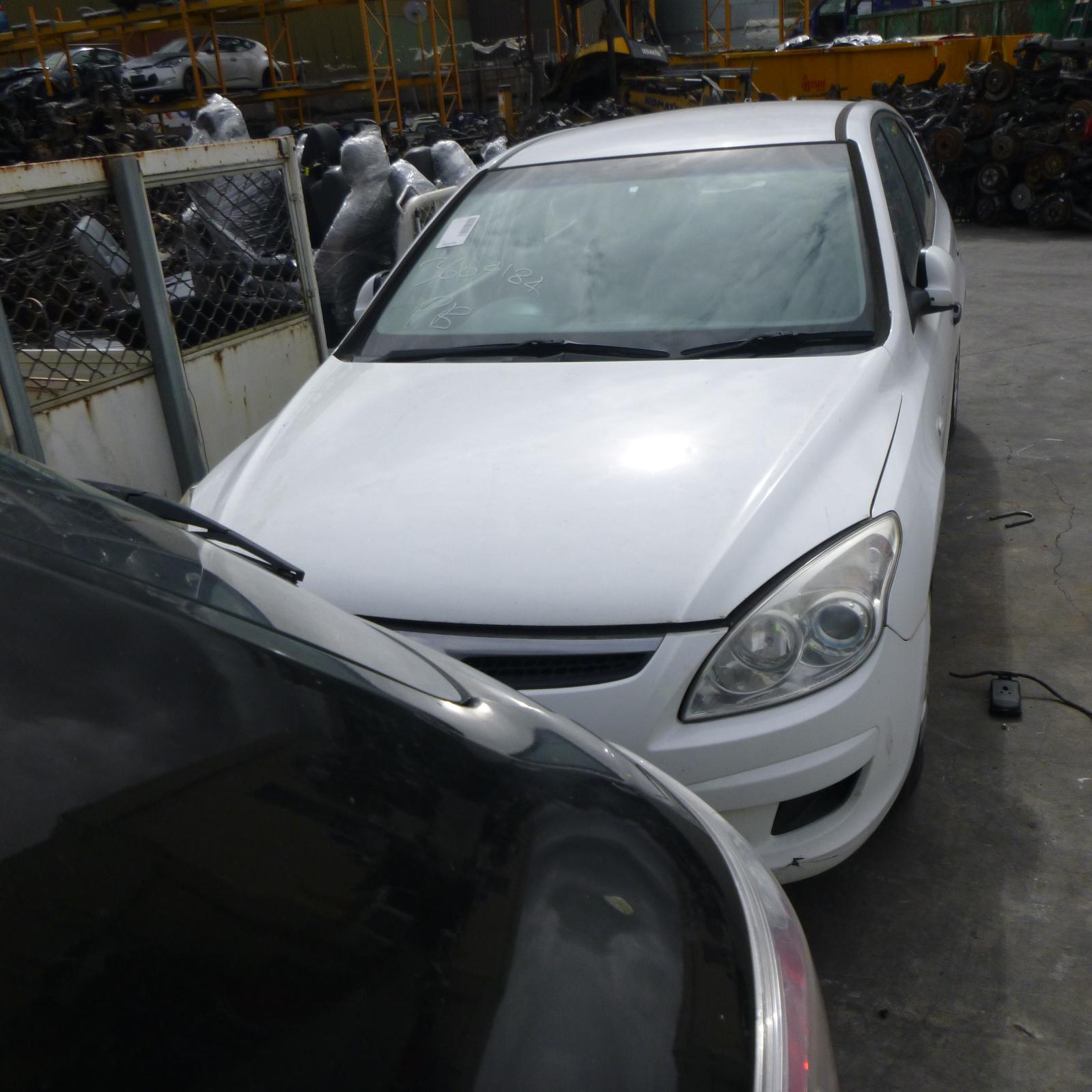 View Auto part Wiper Arm Hyundai I30 2008