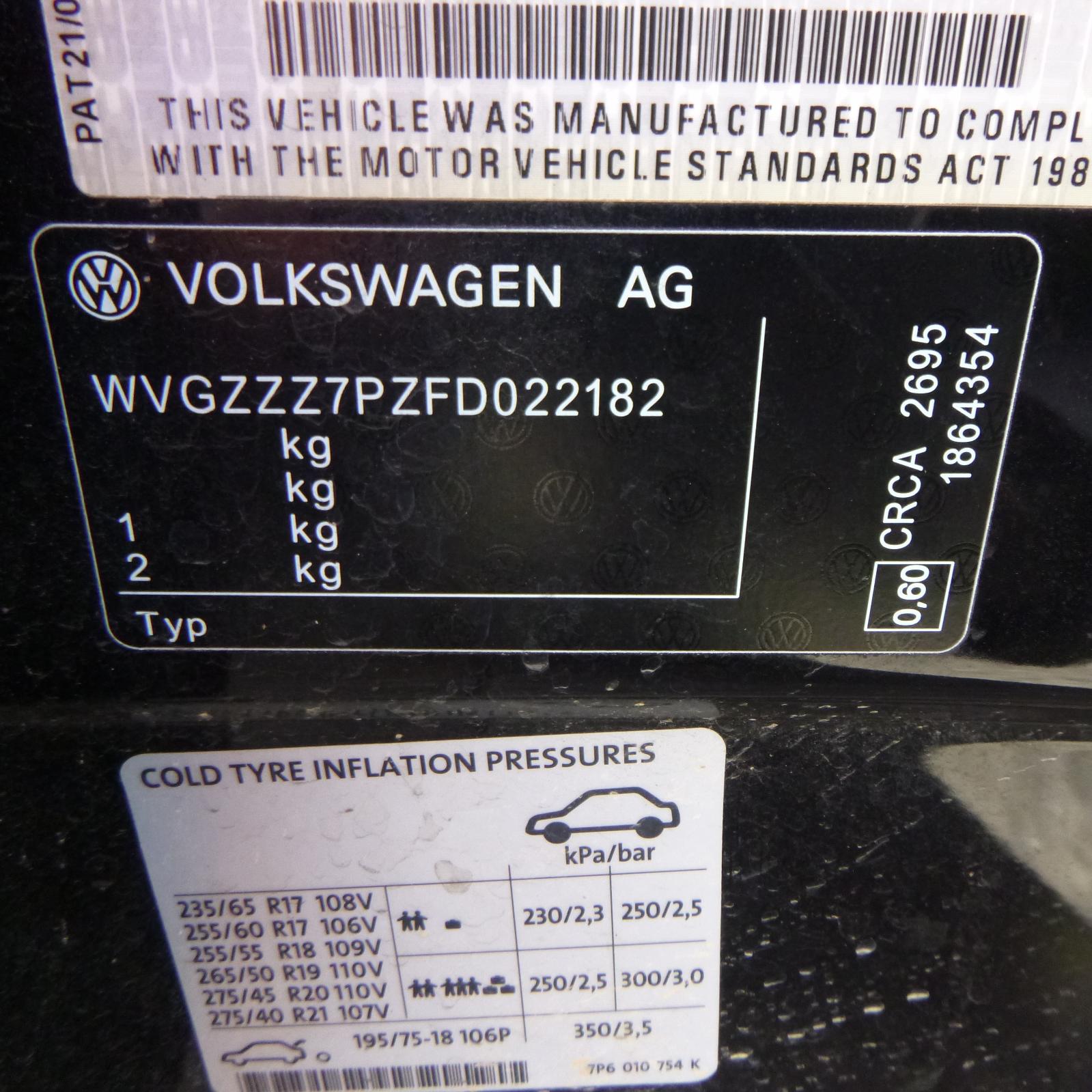 View Auto part Roof Rack/Bars Volkswagen Touareg 2016