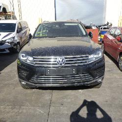 View Auto part Roof Rack/Bars Volkswagen Touareg 2016