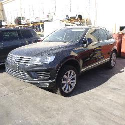 View Auto part Roof Rack/Bars Volkswagen Touareg 2016