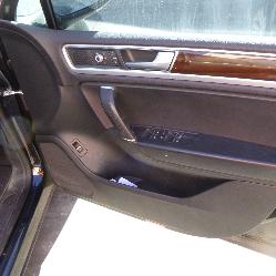 View Auto part Roof Rack/Bars Volkswagen Touareg 2016