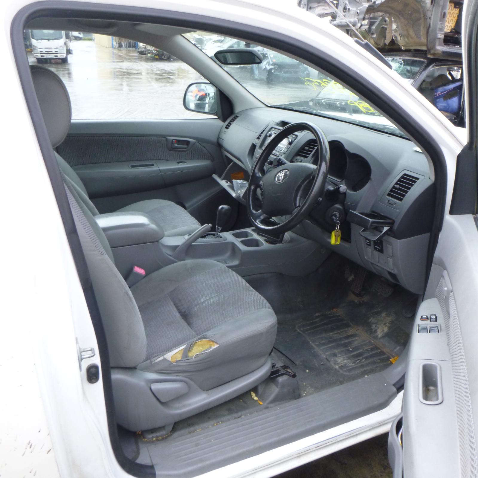 Fuel Sending Unit Hilux Toyota 2010