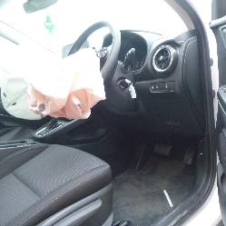 View Auto part Door Handle Hyundai Kona 2021