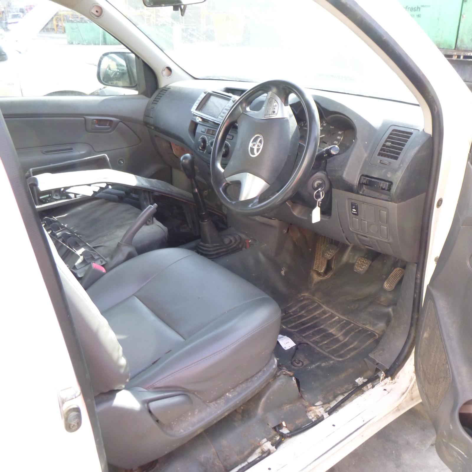 View Auto part Airbag Module/Sensor Toyota Hilux 2015