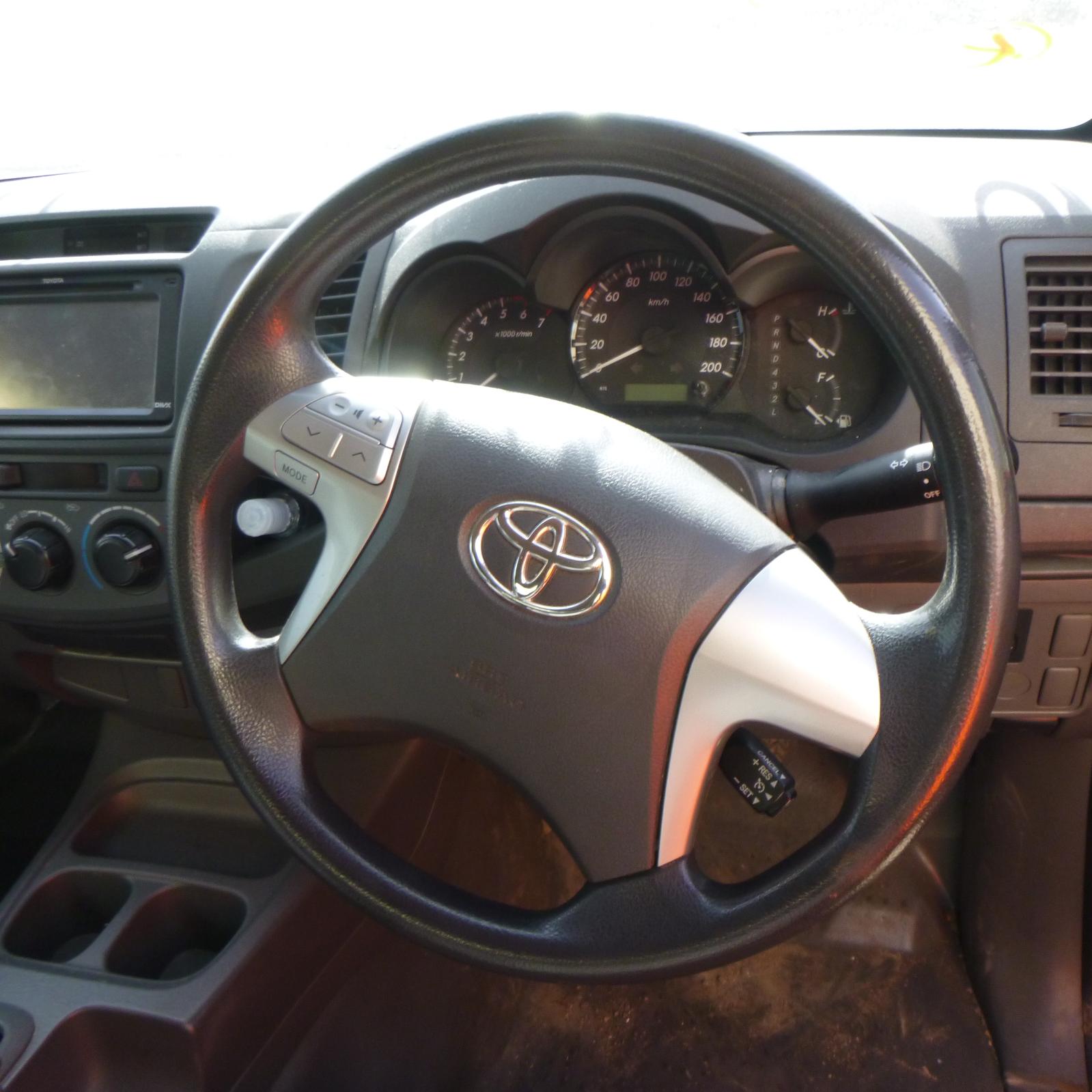 View Auto part Airbag Module/Sensor Toyota Hilux 2013