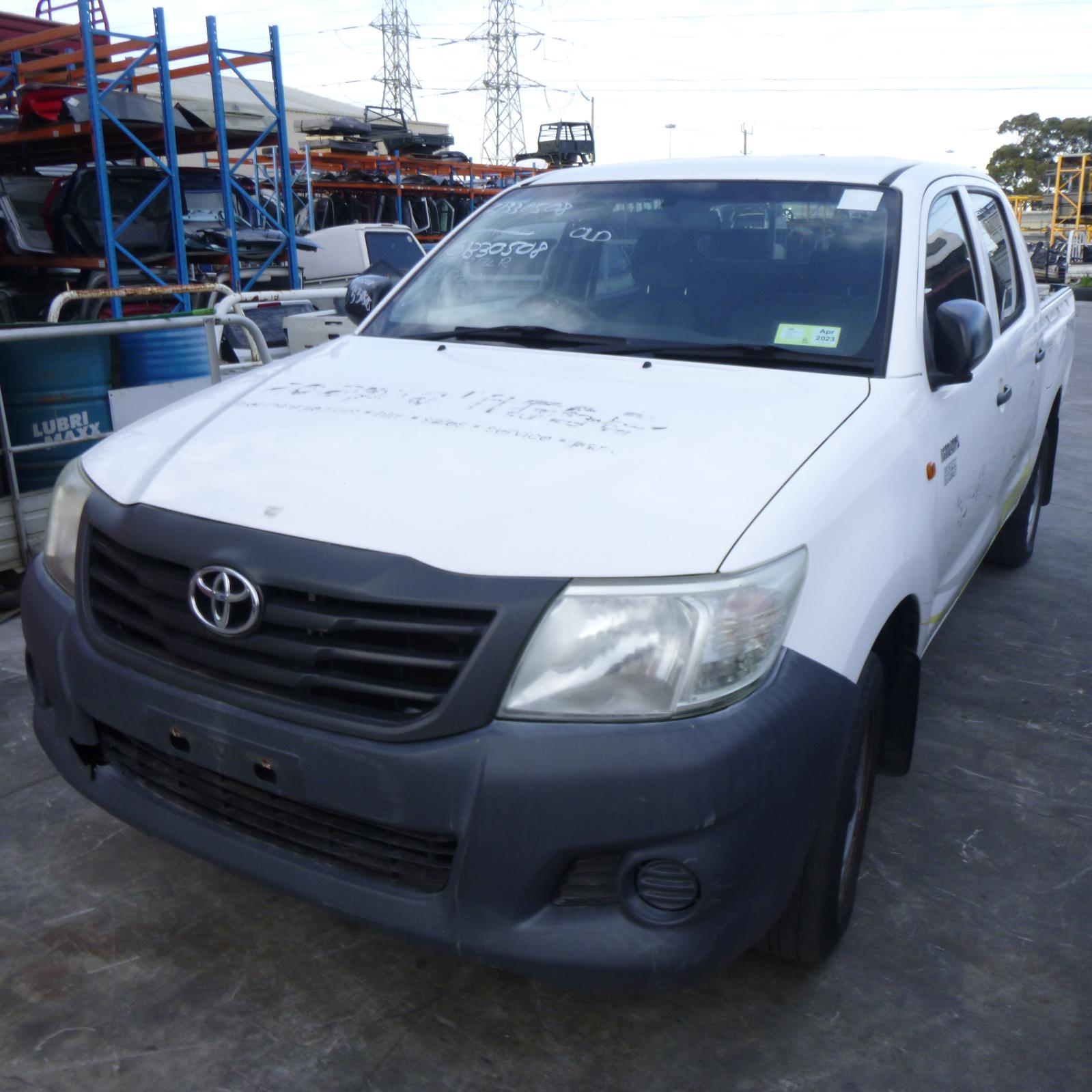 View Auto part Instrument Cluster Toyota Hilux 2012