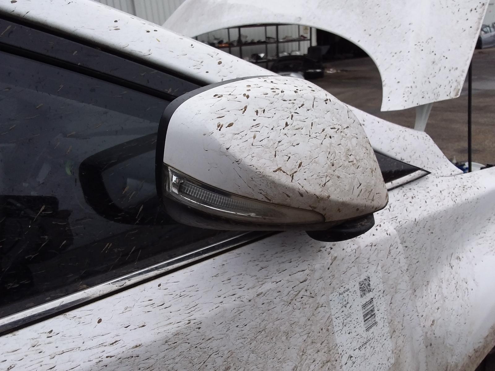 View Auto part Seatbelt/Stalk Hyundai Elantra 2015