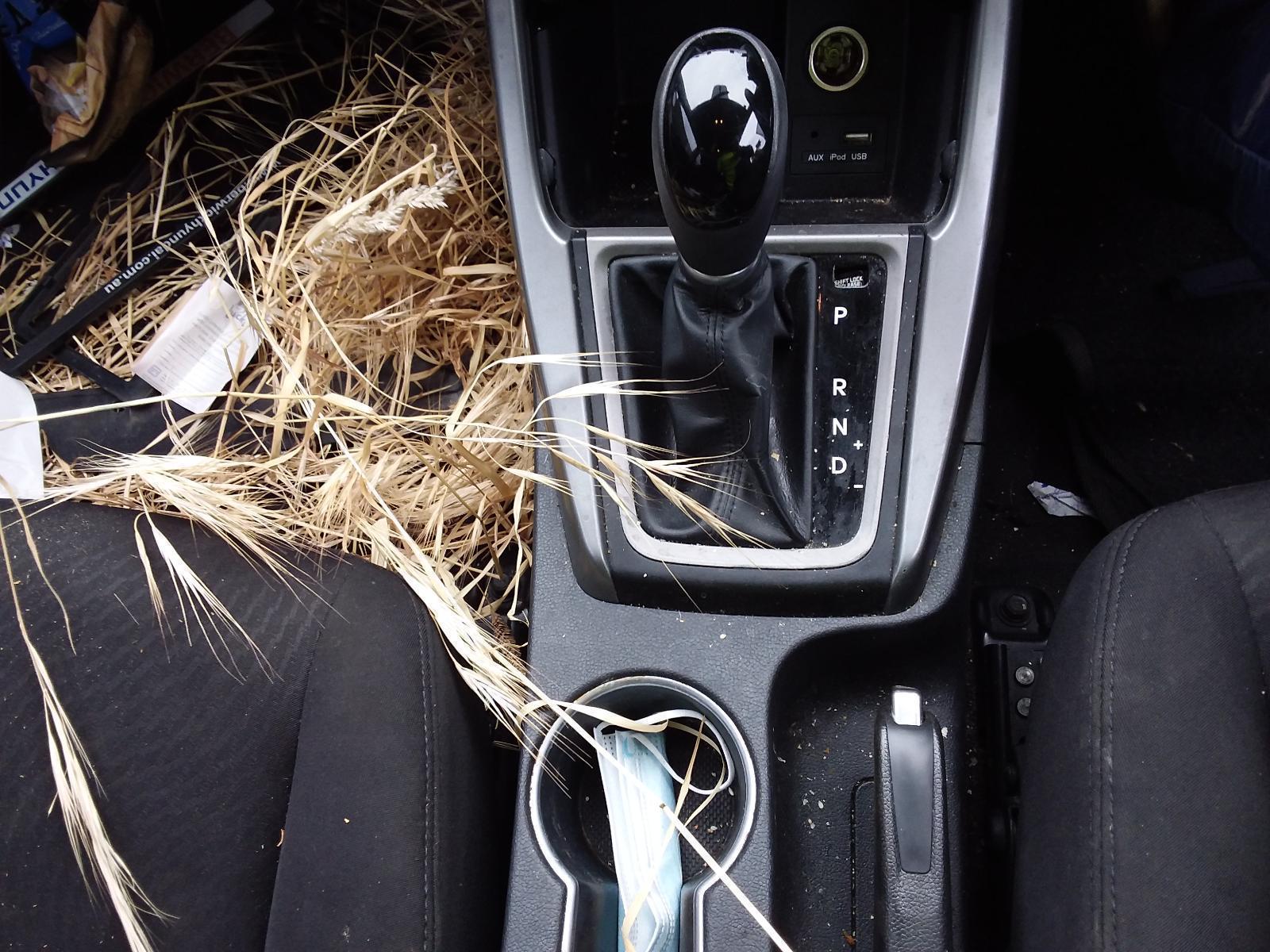 View Auto part Seatbelt/Stalk Hyundai Elantra 2015