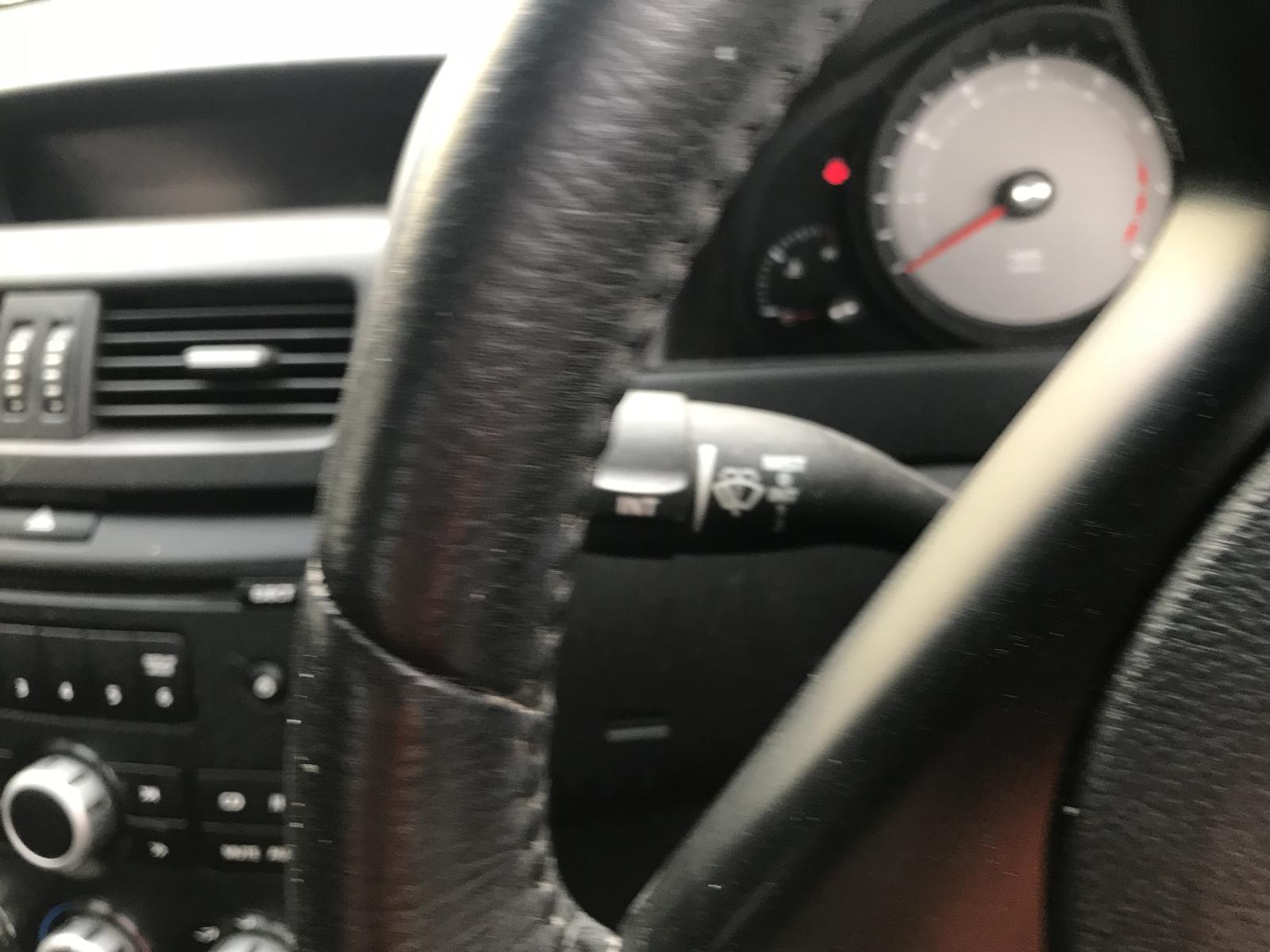 Instrument Cluster Commodore Holden 2007