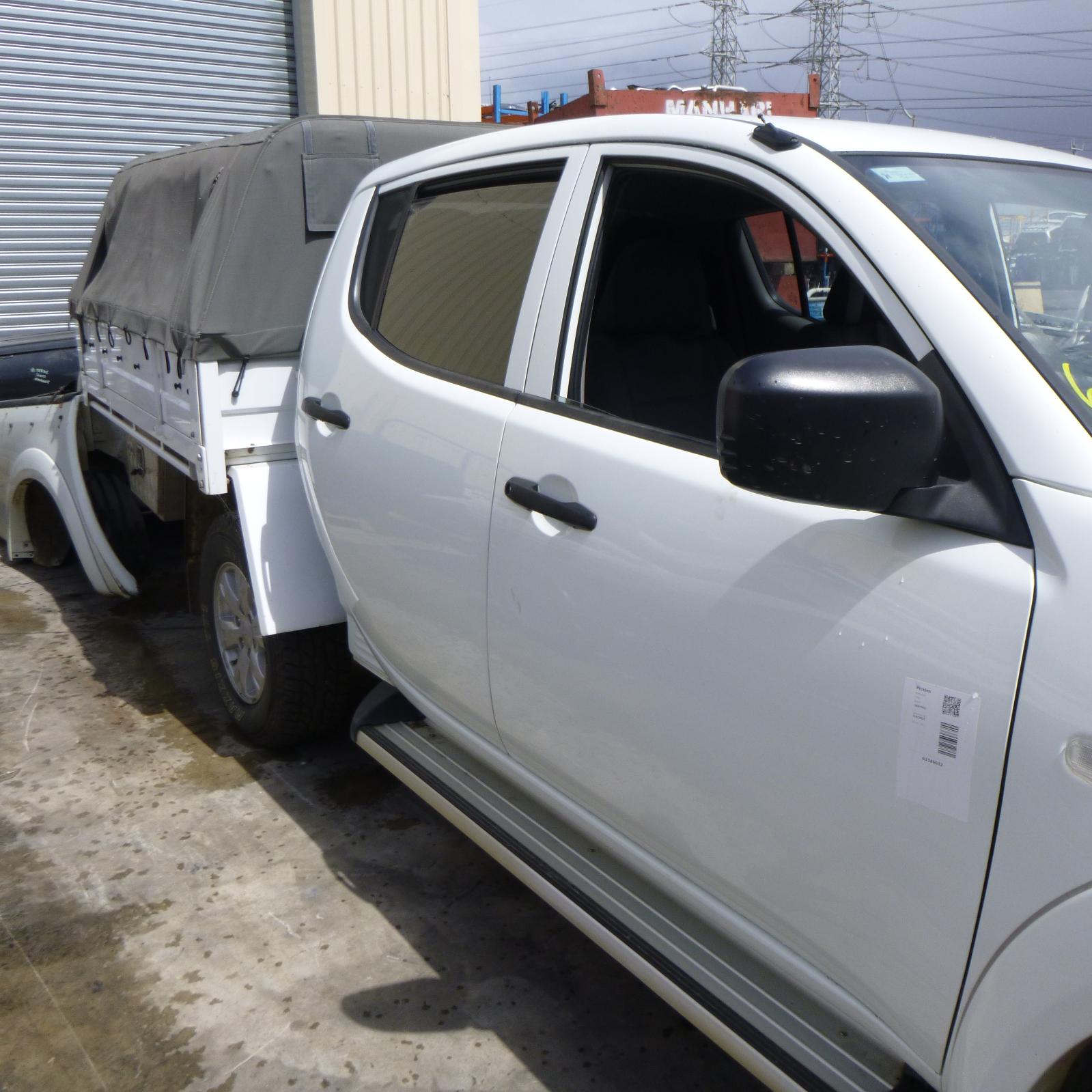 View Auto part Spare Wheel Winch Mitsubishi Triton 2015