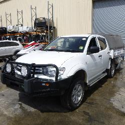 View Auto part Spare Wheel Winch Mitsubishi Triton 2015
