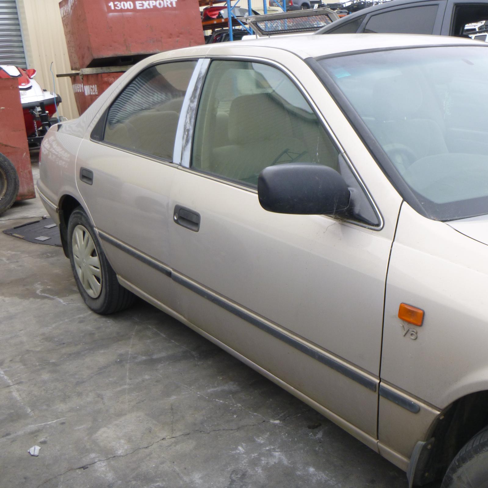 View Auto part Radio/Cd/Dvd/Sat/Tv Toyota Camry 2001