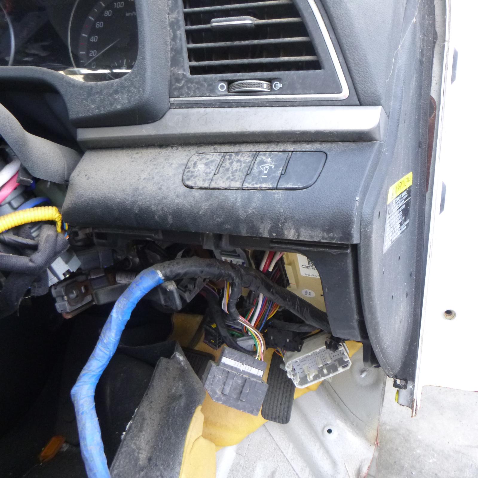 View Auto part Fuel Pump Hyundai Elantra 2017