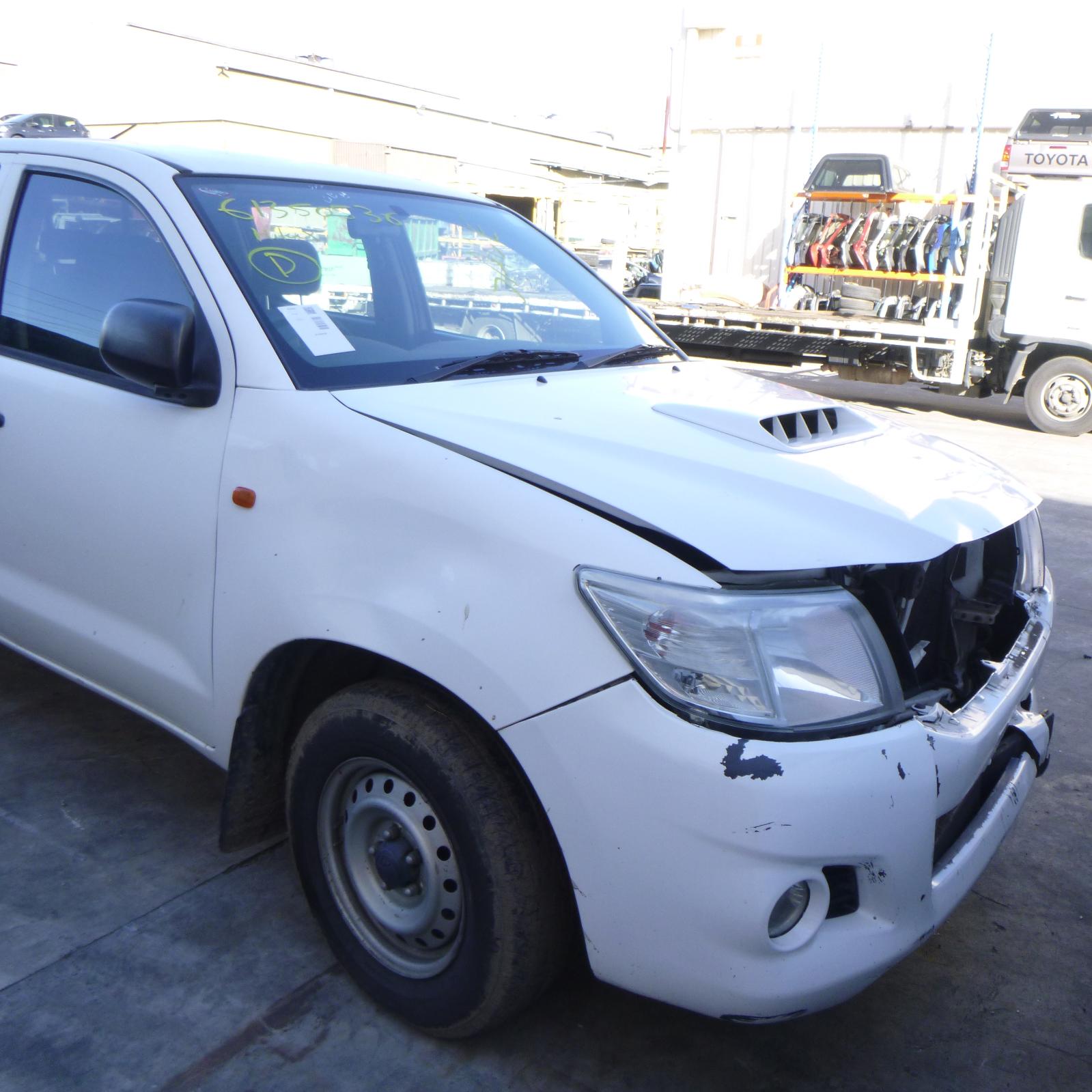 View Auto part Misc Switch/Relay Toyota Hilux 2013