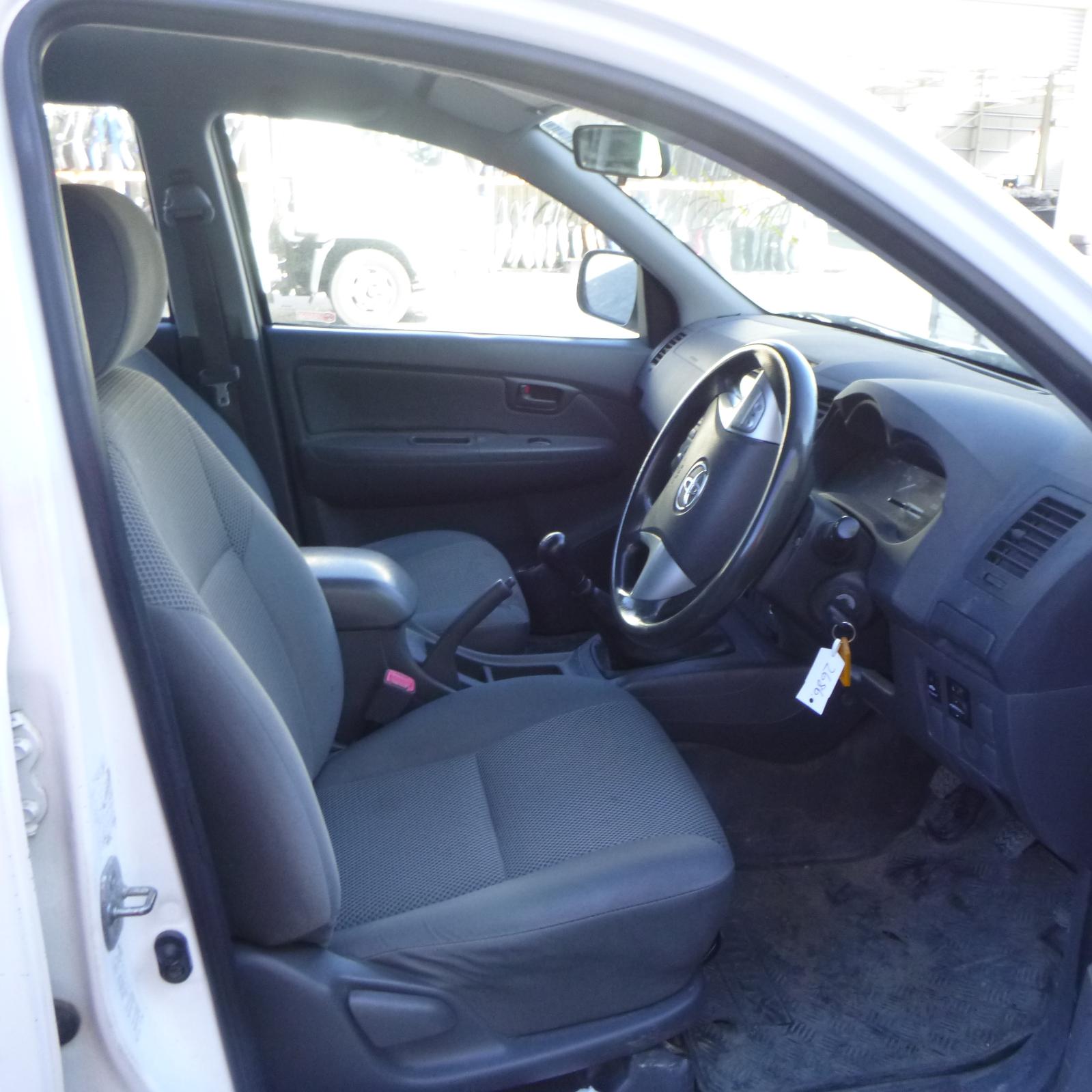 View Auto part Misc Switch/Relay Toyota Hilux 2013