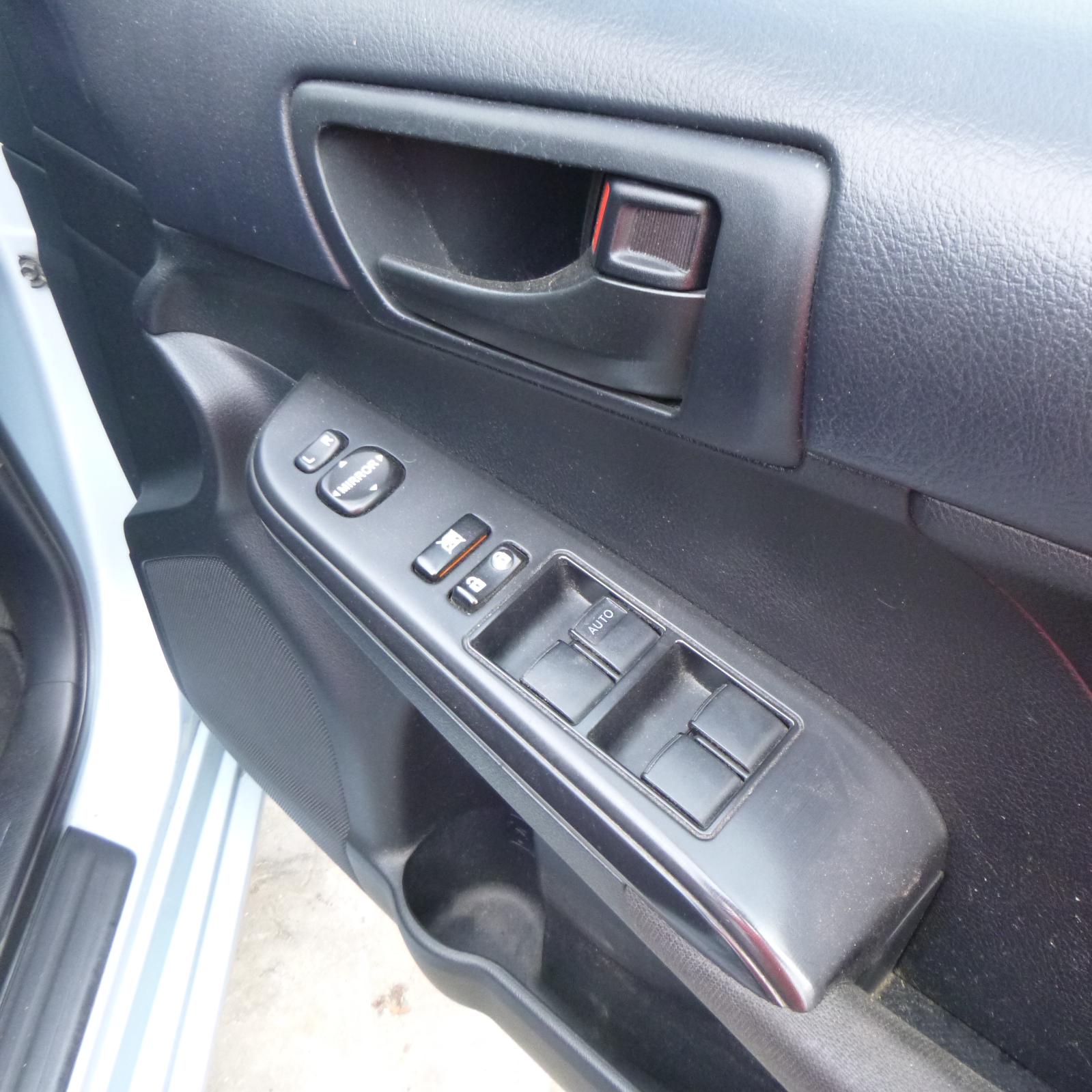 View Auto part Handbrake Lever Toyota Camry 2012