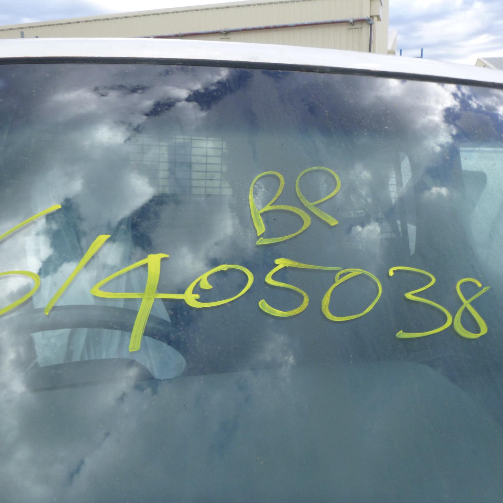 View Auto part Right Front Door Window Toyota Hiace 2002