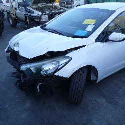 View Auto part Fuel Pump Kia Cerato 2014