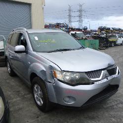 View Auto part Radio/Cd/Dvd/Sat/Tv Mitsubishi Outlander 2009