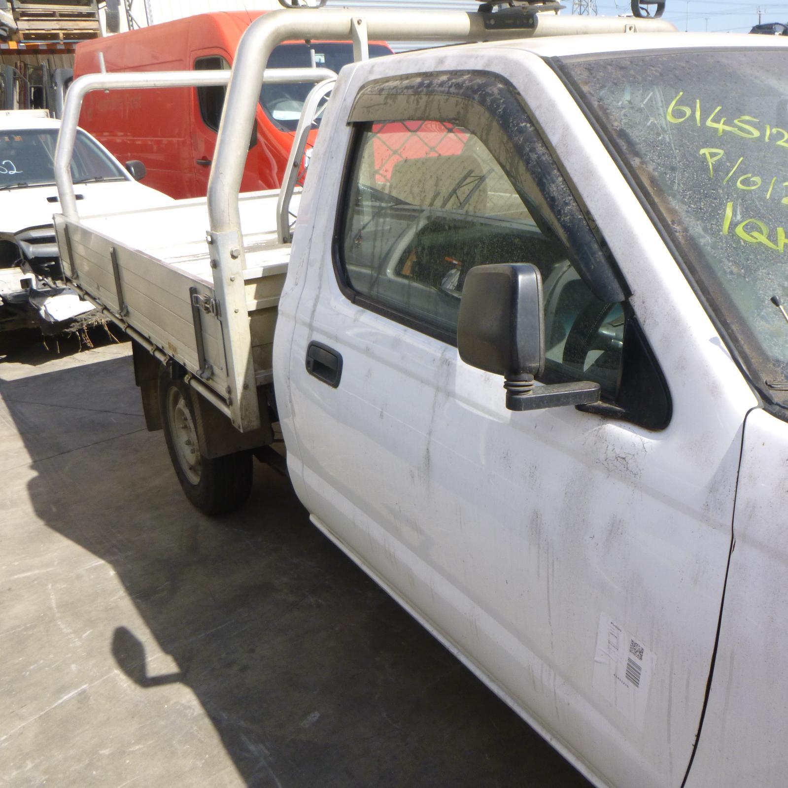 View Auto part Bonnet Nissan Navara 2013