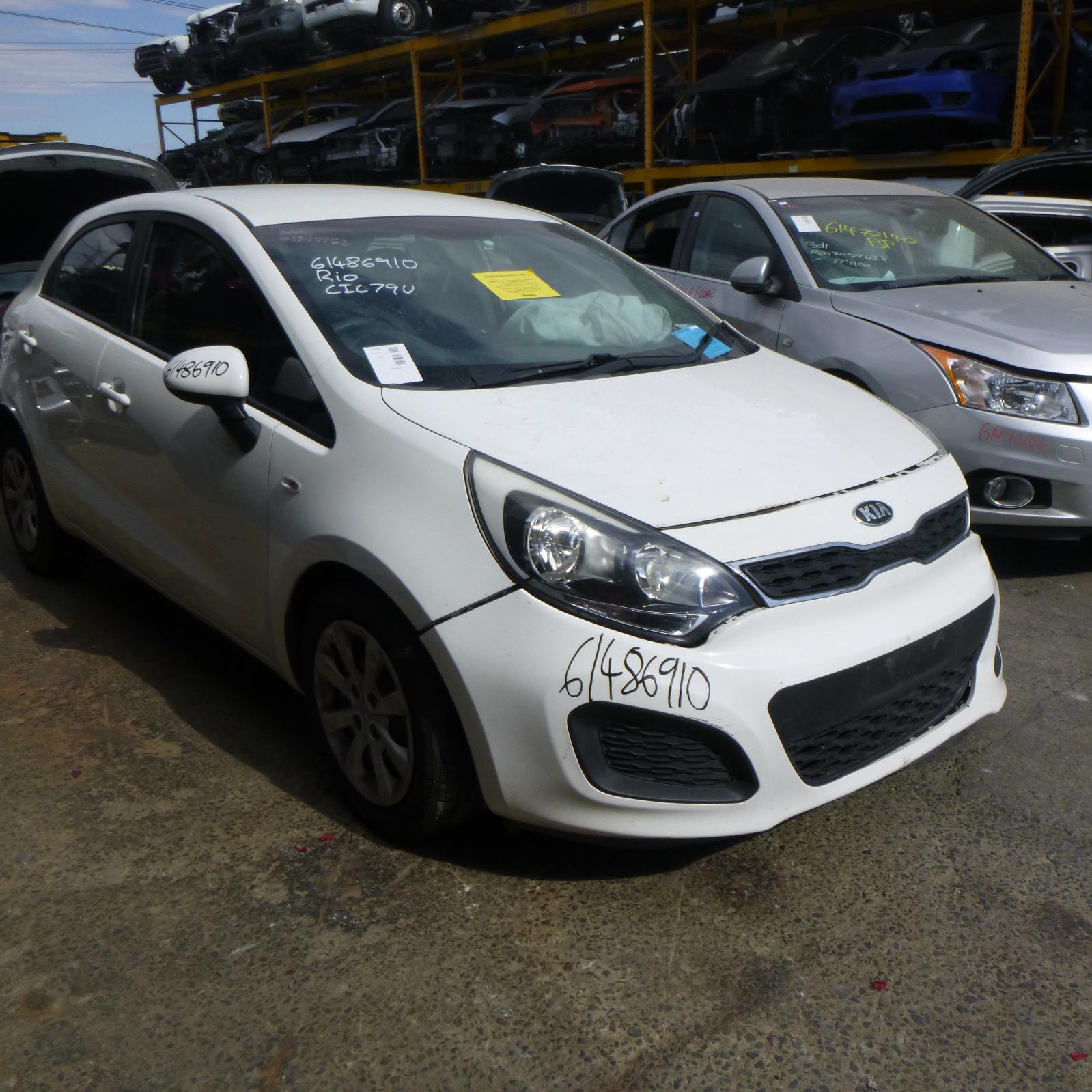 View Auto part R/Bar Bracket/Reinfo Kia Rio 2012