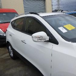 View Auto part Roof Rack/Bars Hyundai Ix35 2013