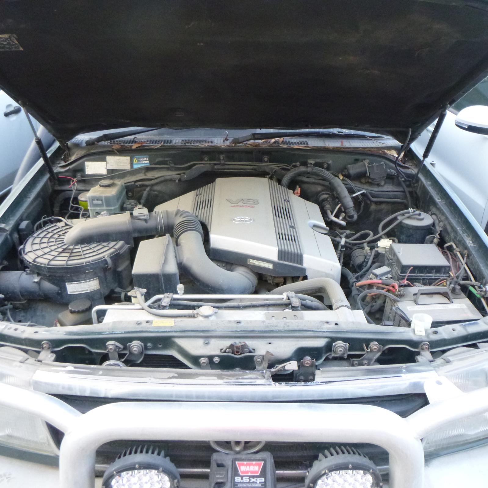 View Auto part Fuel Pump Toyota Landcruiser 1998