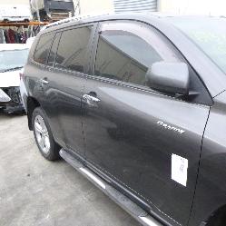 View Auto part Roof Rack/Bars Toyota Kluger 2010