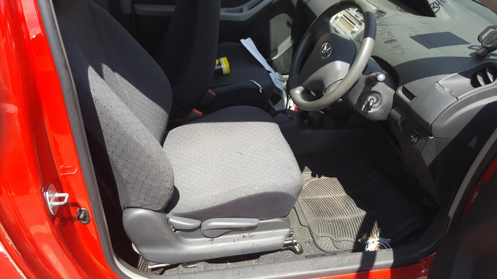 2009 Toyota Yaris Shock Absorber View Auto part Shock Absorber Toyota Yaris 2009