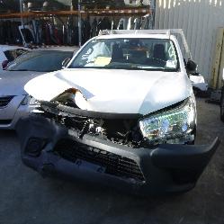 View Auto part Grille Toyota Hilux 2022