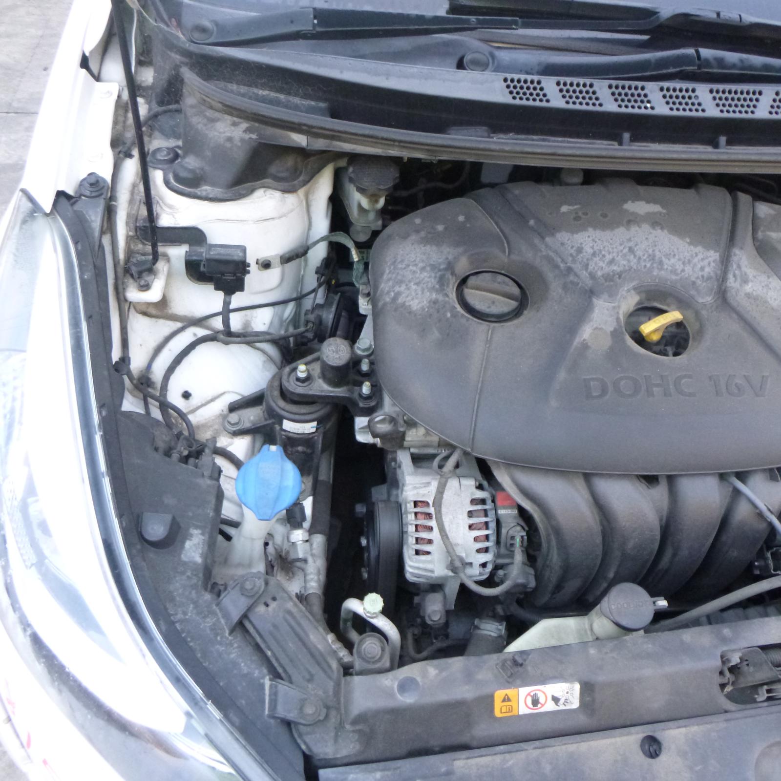 View Auto part Radiator Hyundai Elantra 2015