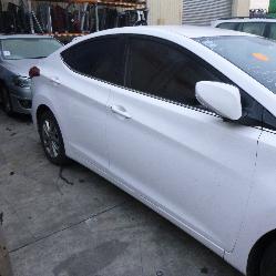View Auto part Radiator Hyundai Elantra 2015