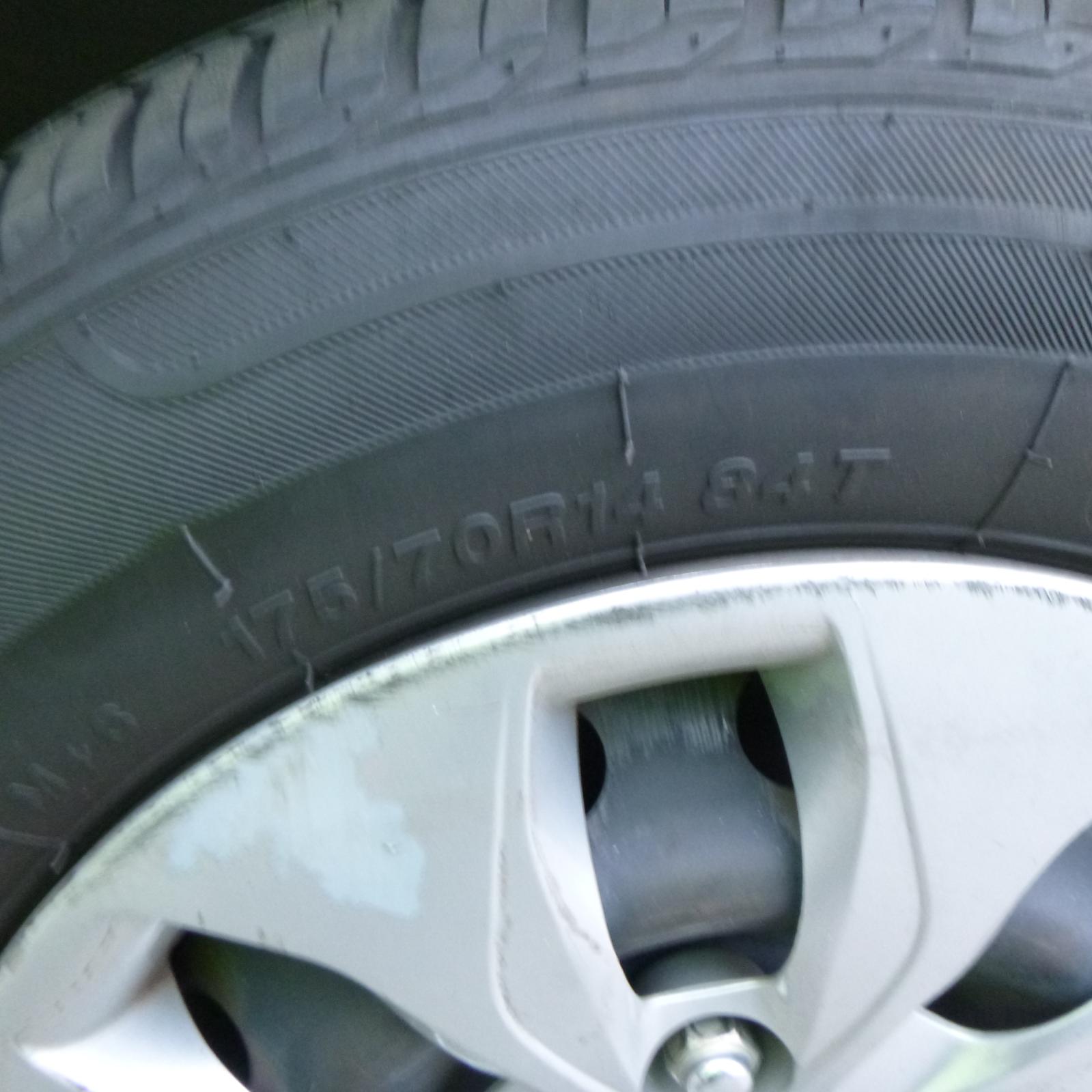 View Auto part A/C Condenser Hyundai Accent 2016