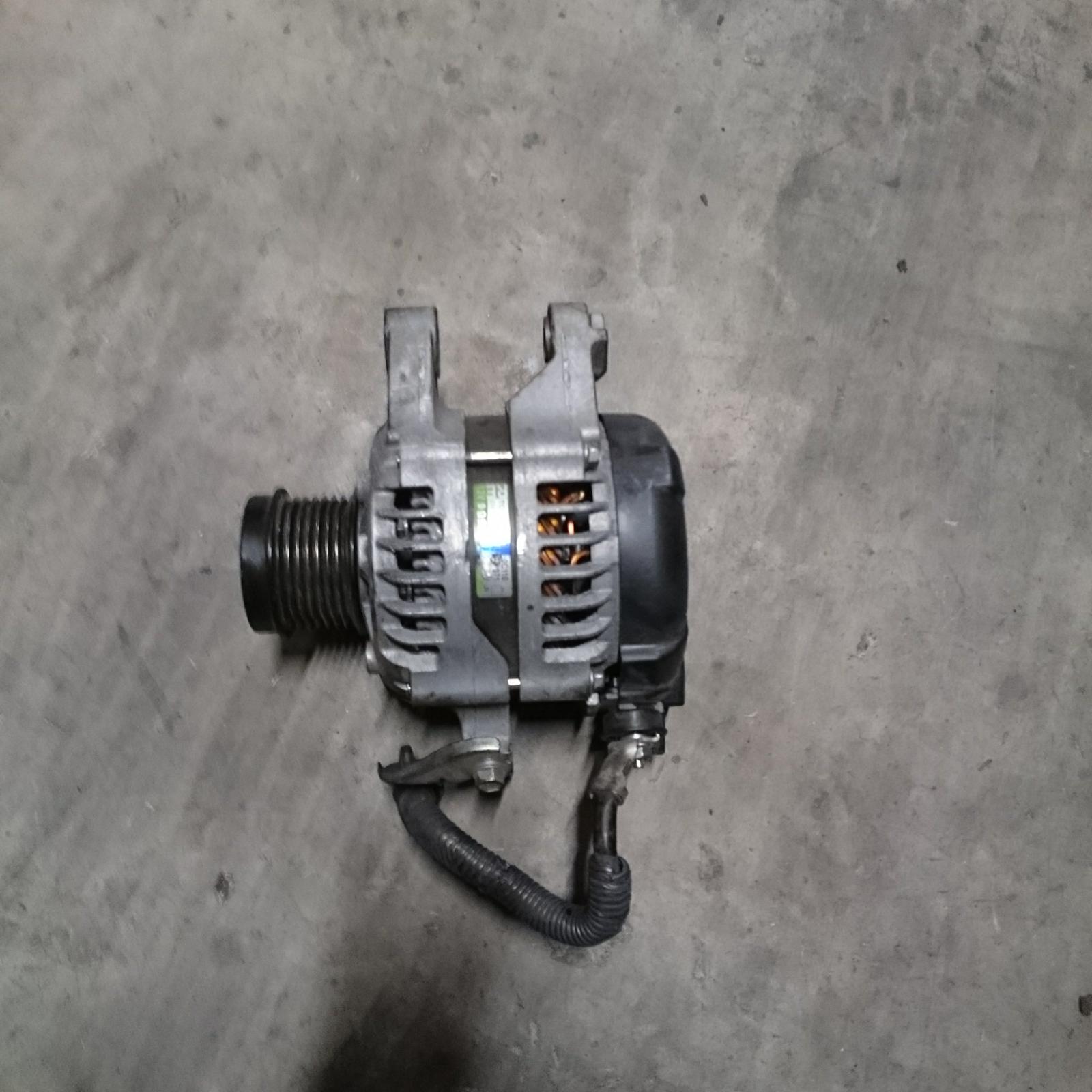 View Auto part Alternator Toyota Hilux 2015