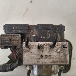 View Auto part Abs Pump/Modulator Toyota Hilux 2015