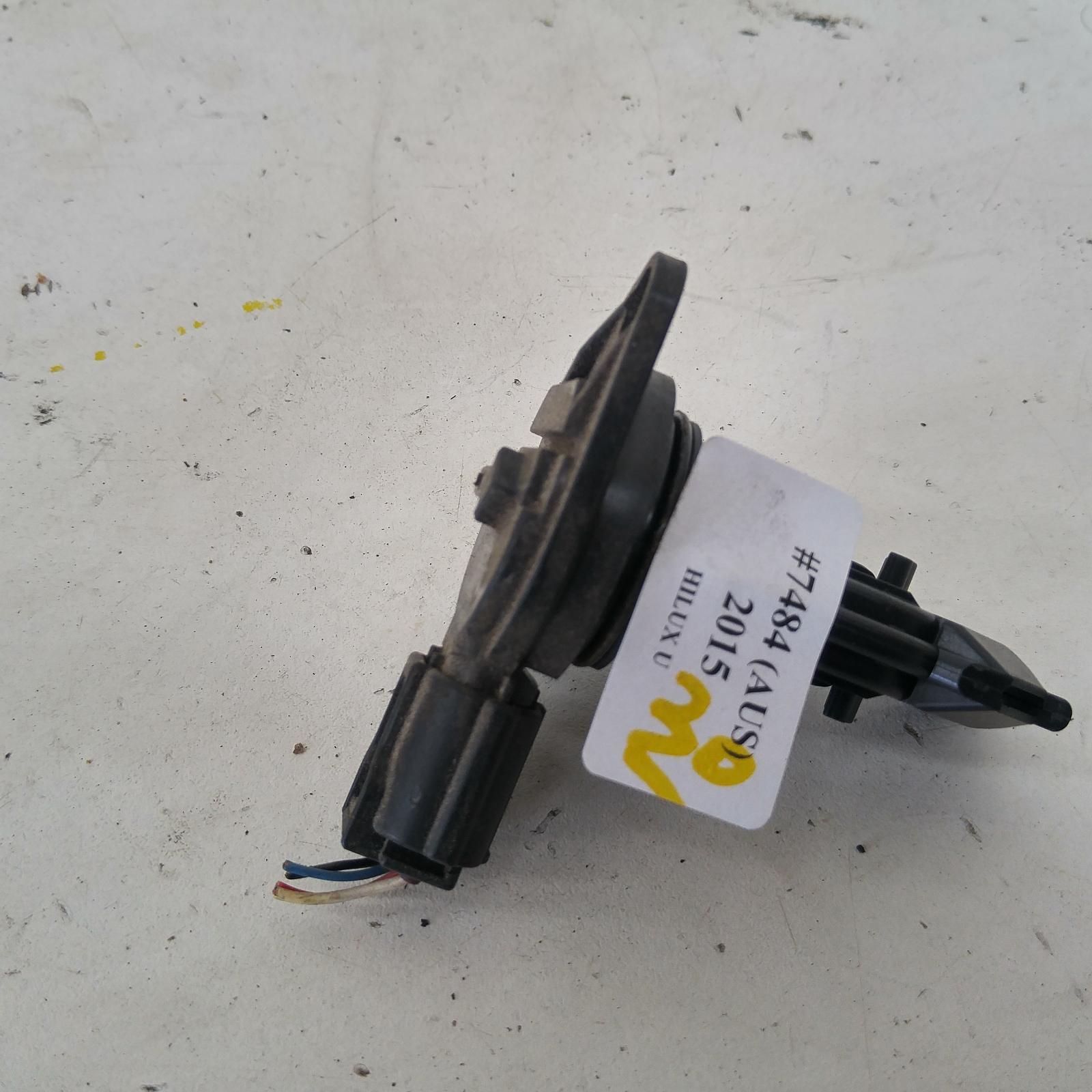 View Auto part Air Flow Meter Toyota Hilux 2015