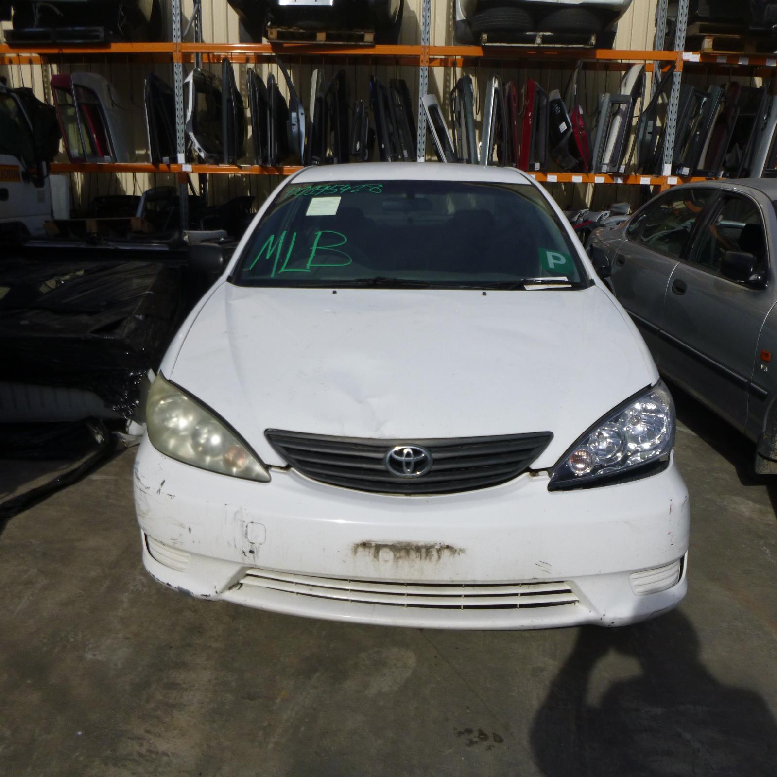 View Auto part Right Door Mirror Toyota Camry 2005