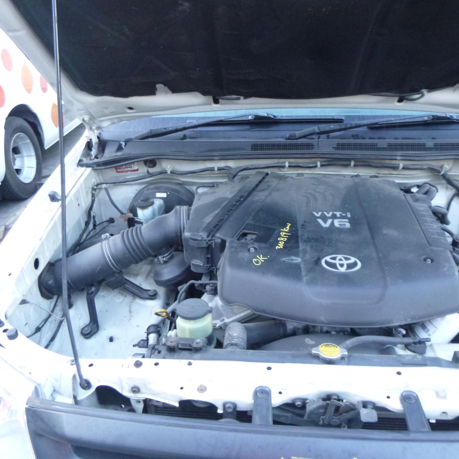 View Auto part Fuse Box Toyota Hilux 2008