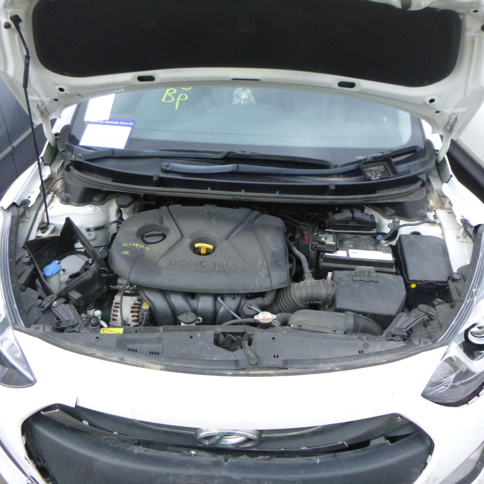 View Auto part Fuel Door / Filler Hyundai I30 2014