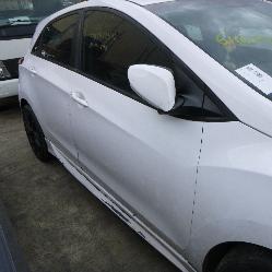 View Auto part Fuel Door / Filler Hyundai I30 2014