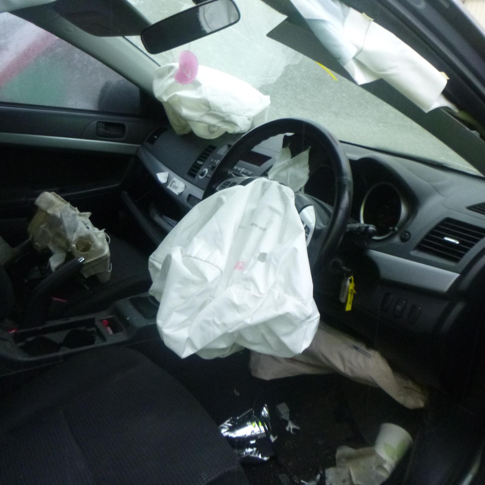 View Auto part Door Handle Mitsubishi Lancer 2010