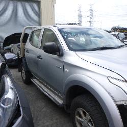 View Auto part Ecu Mitsubishi Triton 2015