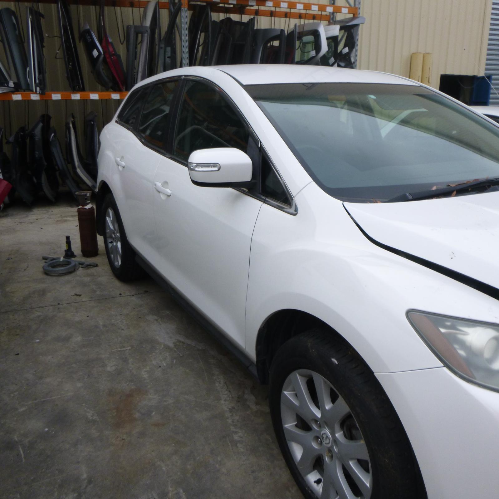 View Auto part Left Rear Wnd Reg/Motor Mazda Cx7 2009